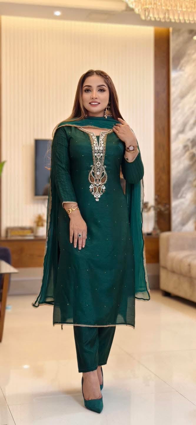 embroidery three piece