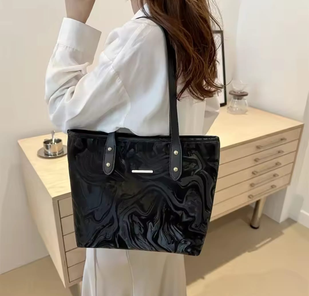 Luxury woman fashion bag